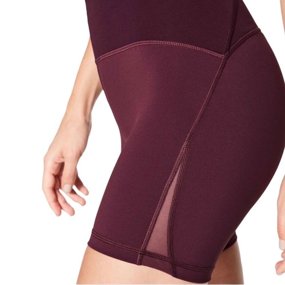 Lululemon Train Times Short 6” Inseam Adobe / Dark Adobe Size 8 bike short